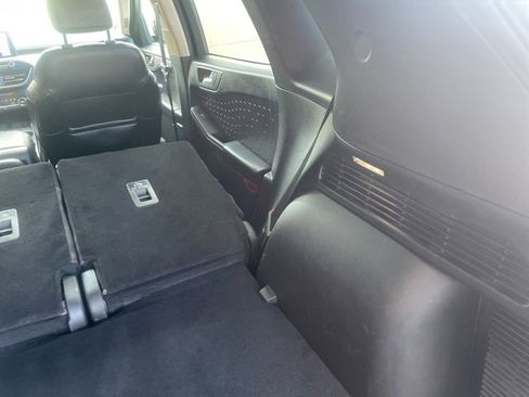 Used 2020 Ford Escape SEL image 59