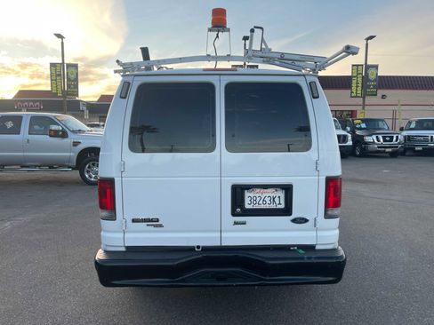 Used 2013 Ford E-150 and Econoline 150 image 4