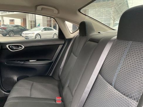 Used 2017 Nissan Sentra SR Turbo w/ SR Midnight Edition image 15