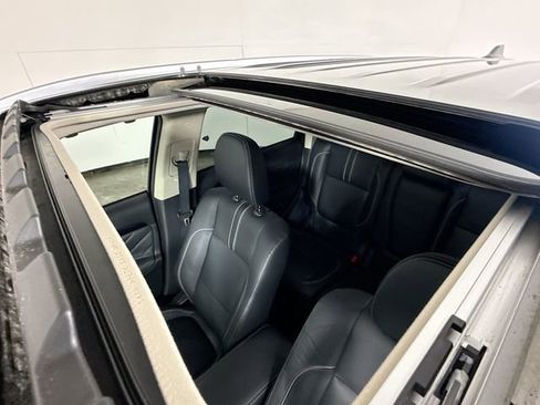 Used 2018 Mitsubishi Outlander GT image 22