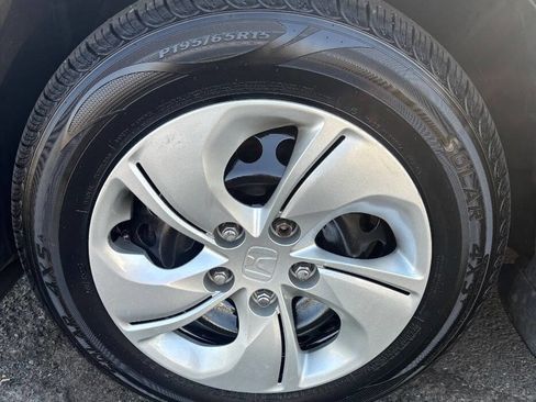 Used 2014 Honda Civic LX image 9
