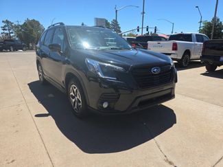 Used 2023 Subaru Forester Premium AWD/4WD video 1