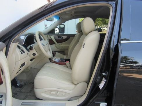 Used 2014 INFINITI QX70 2WD w/ Premium Package image 15