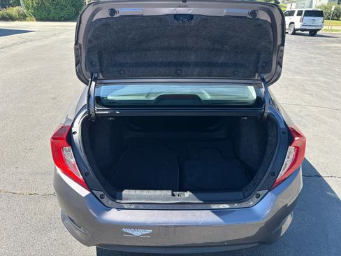 Used 2017 Honda Civic EX-L image 15