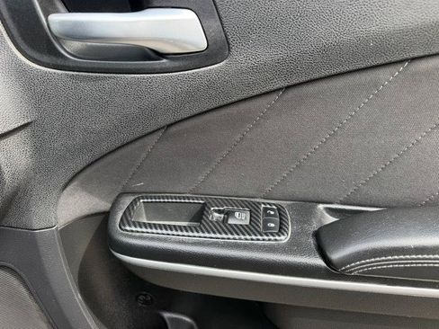 Used 2019 Dodge Charger R/T w/ Driver Confidence Group RWD image 40