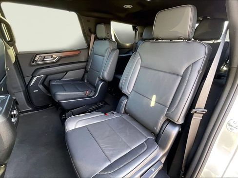 Used 2025 GMC Yukon Denali image 25