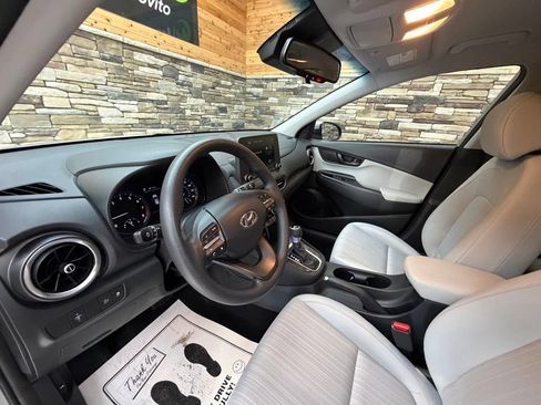 Used 2023 Hyundai Kona SEL AWD/4WD image 20