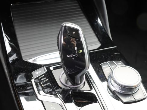 Used 2021 BMW X4 M40i image 27