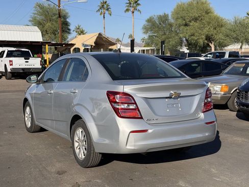 Used 2019 Chevrolet Sonic LT image 6