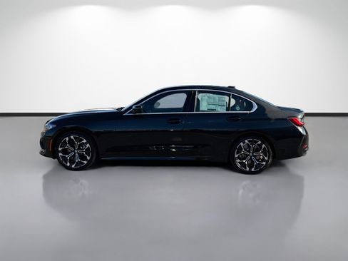 Used 2026 BMW 330i Sedan w/ Premium Package RWD image 6