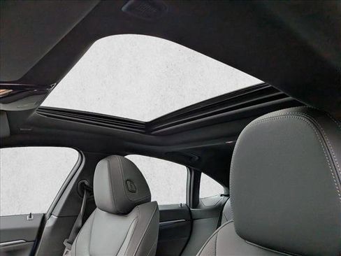 New 2026 BMW i4 xDrive40i w/ M Sport Package AWD/4WD image 15