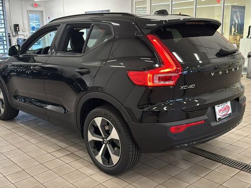 New 2026 Volvo XC40 B5 Plus w/ Climate Package image 7