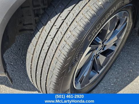 Used 2025 Nissan Rogue SV FWD image 19
