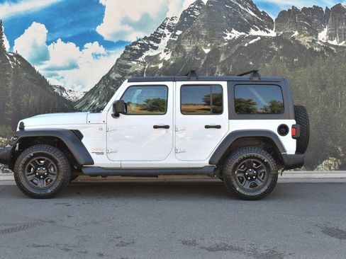 Used 2018 Jeep Wrangler Unlimited Sport AWD/4WD image 7