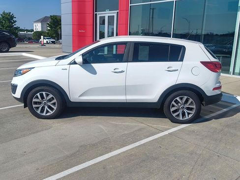 Used 2016 Kia Sportage LX AWD/4WD image 10