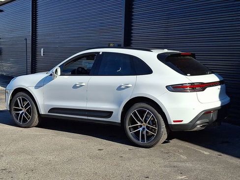 New 2026 Porsche Macan AWD/4WD image 3