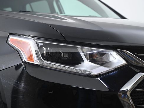 Used 2018 Chevrolet Traverse Premier image 4