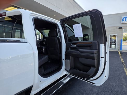 Used 2025 GMC Sierra 2500 Denali w/ Max Trailering Package AWD/4WD image 55