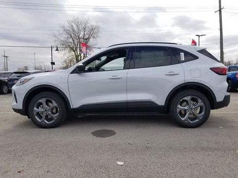 New 2026 Ford Escape ST-Line w/ Cold Weather Package image 8