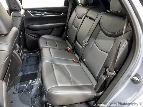 Certified 2021 Cadillac XT5 Premium Luxury image 11