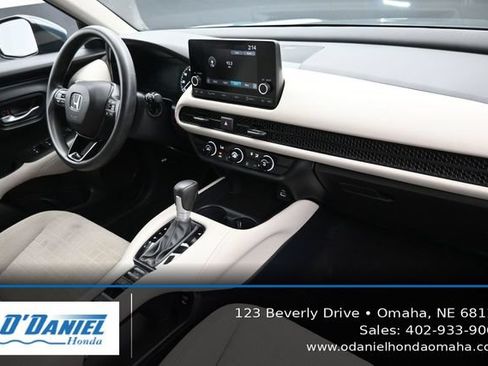 Used 2024 Honda HR-V LX image 39