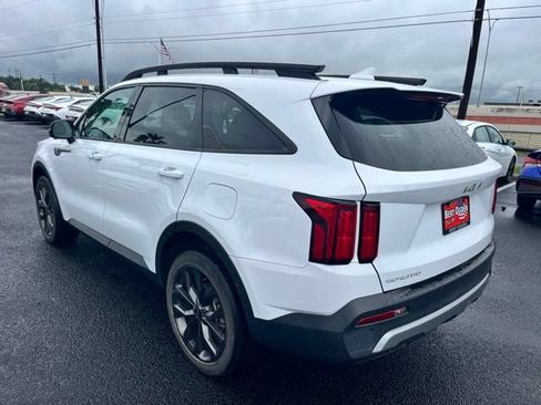 Used 2023 Kia Sorento SX Prestige AWD/4WD image 4
