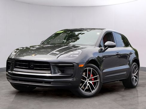Used 2023 Porsche Macan S AWD/4WD image 1
