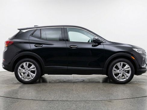 Used 2025 Buick Encore GX Preferred FWD image 11