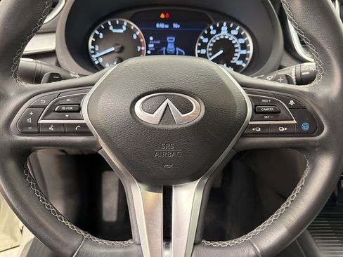 Used 2021 INFINITI QX50 Luxe w/ Appearance Package image 18