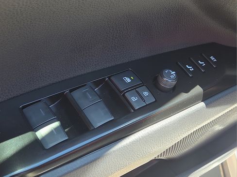 New 2026 Toyota Camry XSE FWD image 18