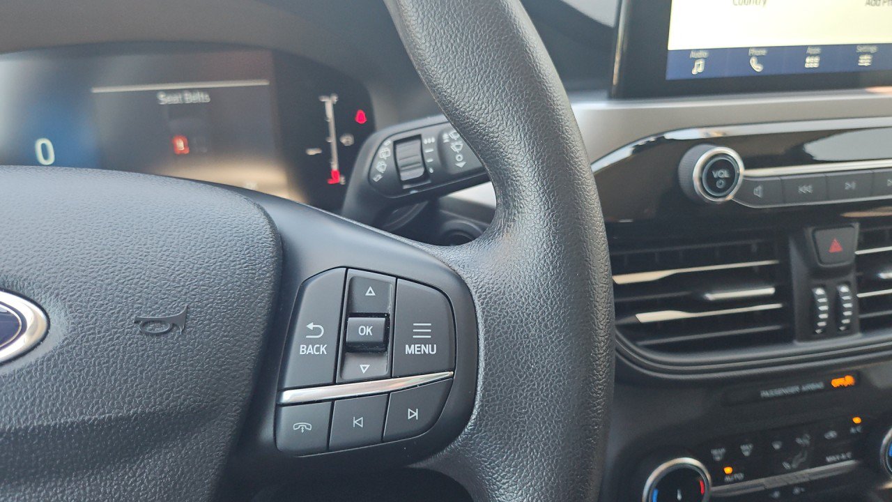 Used 2025 Ford Escape Active FWD image 15