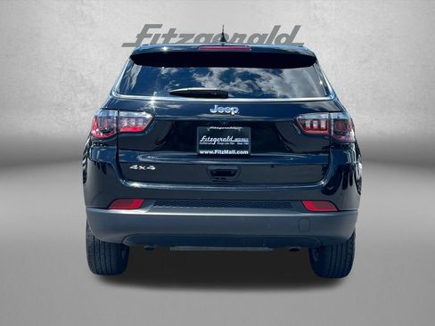 Used 2023 Jeep Compass Sport AWD/4WD image 7