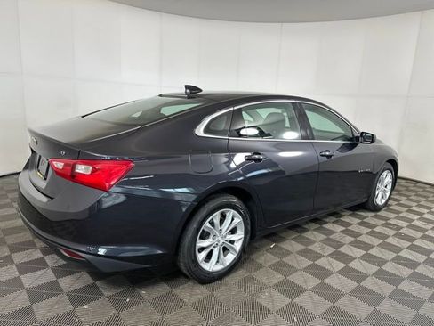 Used 2023 Chevrolet Malibu LT image 3