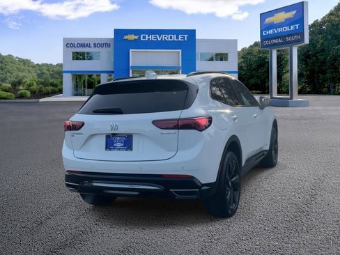 Certified 2025 Buick Envision Sport Touring image 6