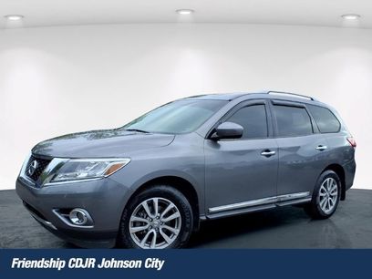Used 2016 Nissan Pathfinder SL w/ SL Tech Package