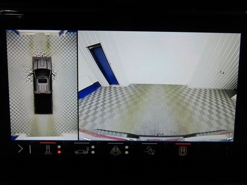 Used 2024 GMC Sierra 2500 Denali w/ Denali Reserve Package image 16