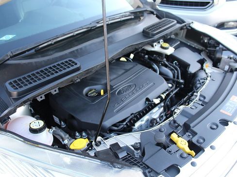 Used 2018 Ford Escape SEL FWD image 33