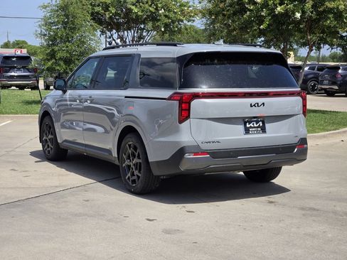 New 2026 Kia Carnival SX w/ SX Dark Edition Package FWD image 3