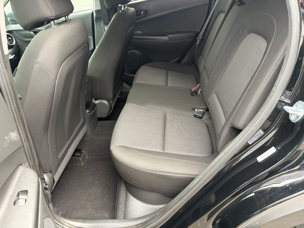 Used 2023 Hyundai Kona SEL AWD/4WD image 13