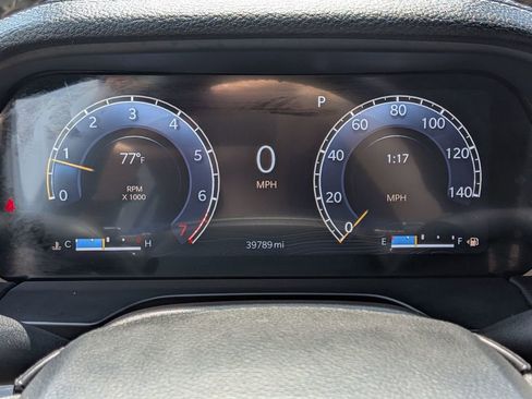 Certified 2023 Jeep Grand Cherokee Limited w/ Black Appearance Package AWD/4WD image 16