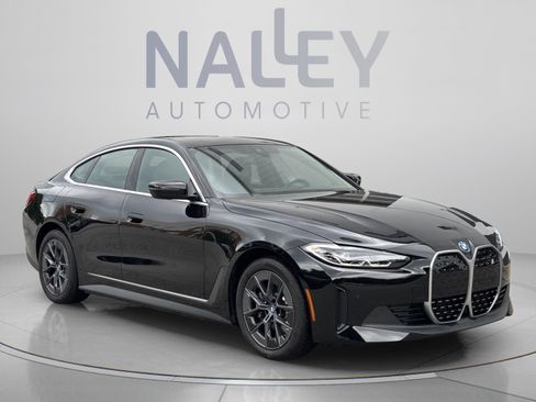 Used 2024 BMW i4 eDrive35 w/ Premium Package RWD image 5
