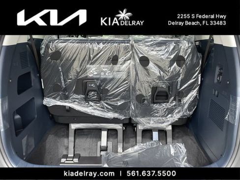 New 2026 Kia Carnival SX FWD image 8