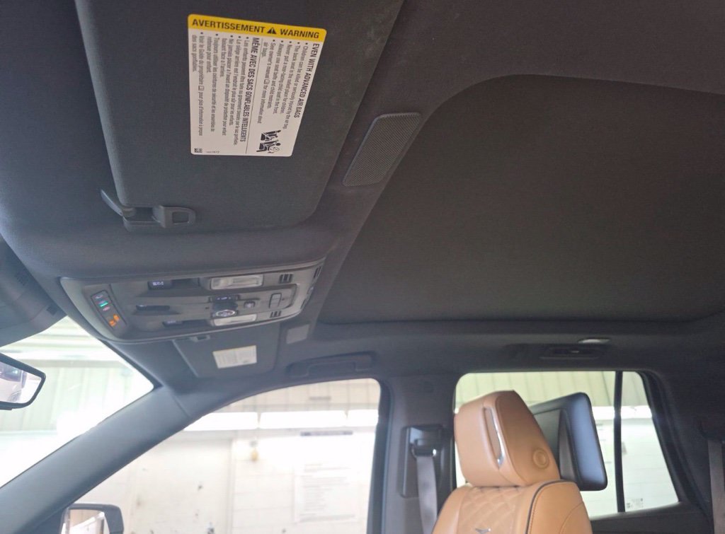 Used 2021 Cadillac Escalade Sport RWD image 17