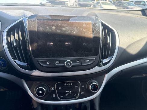 Used 2018 Chevrolet Volt LT FWD image 17