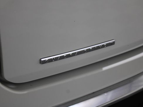 Used 2023 Jeep Grand Wagoneer 4WD image 51