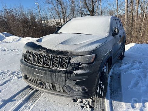 Used 2021 Jeep Grand Cherokee High Altitude image 2
