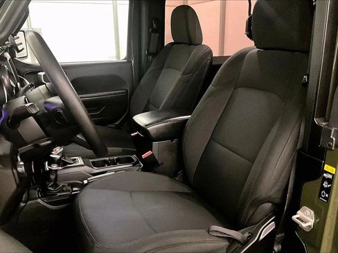 Used 2023 Jeep Wrangler Sport image 24