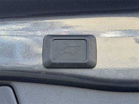 Used 2020 Toyota RAV4 XSE image 36