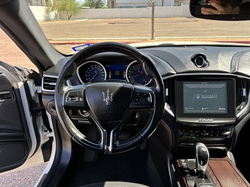 Used 2018 Maserati Ghibli S Q4 image 17