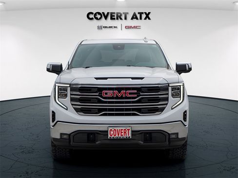 Used 2023 GMC Sierra 1500 SLT w/ SLT Premium Package image 4